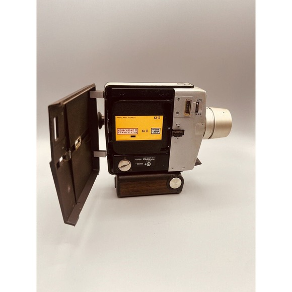 SUPER 8 Bell & Howell Autoload 308 Super Eight Movie Camera with Tape (1968) - Picture 10 of 11